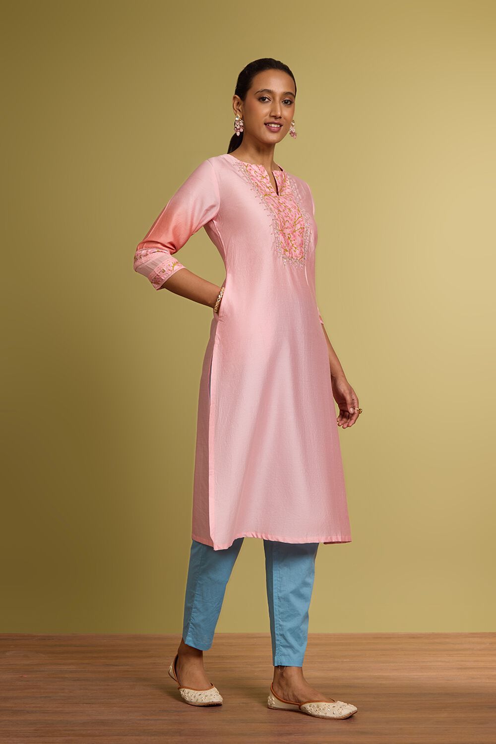 Light Pink Pure Silk Cotton Printed Embroidery Kurta image number null