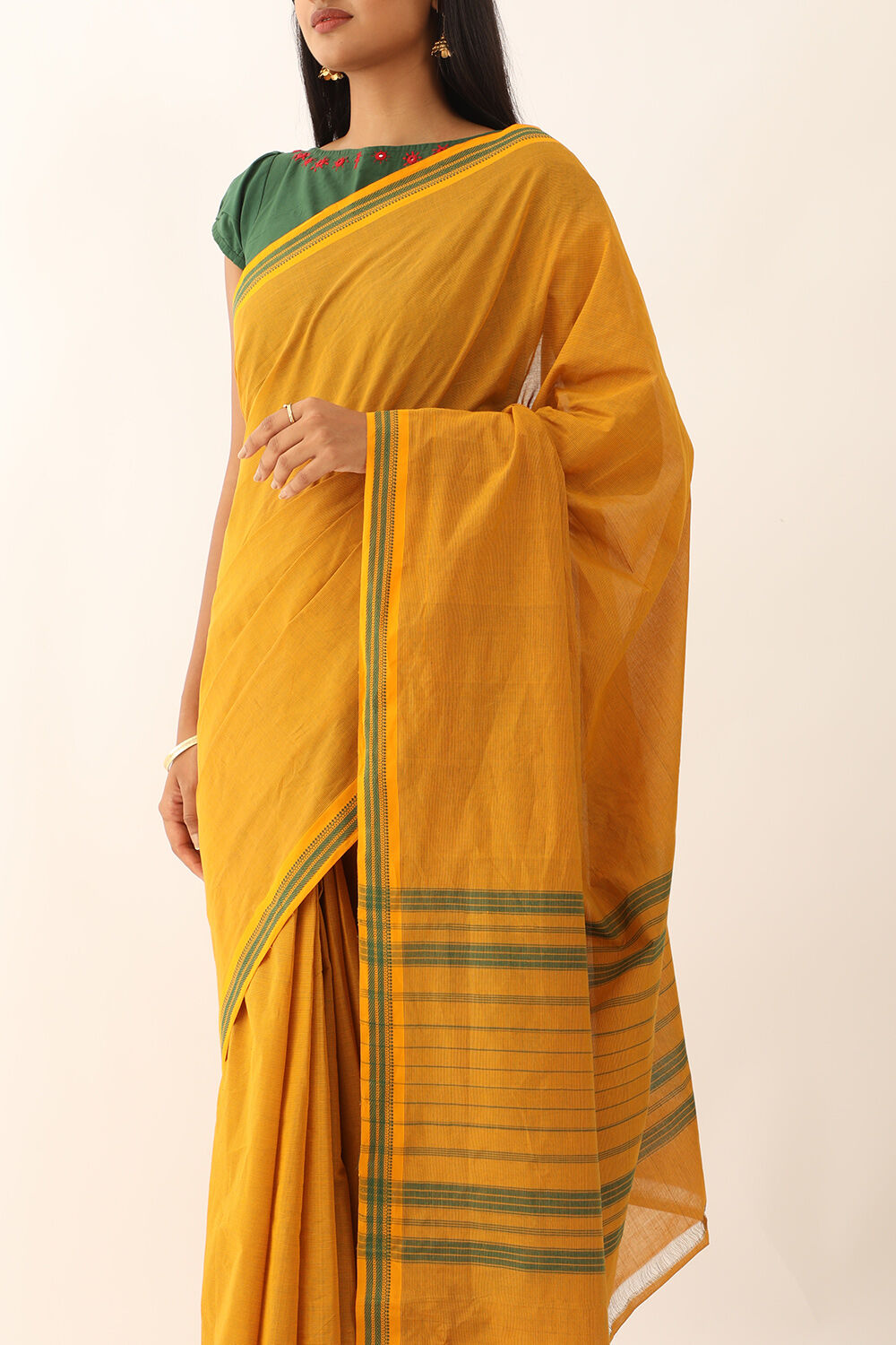 Yellow Pure Cotton Woven Mangalgiri Saree image number null