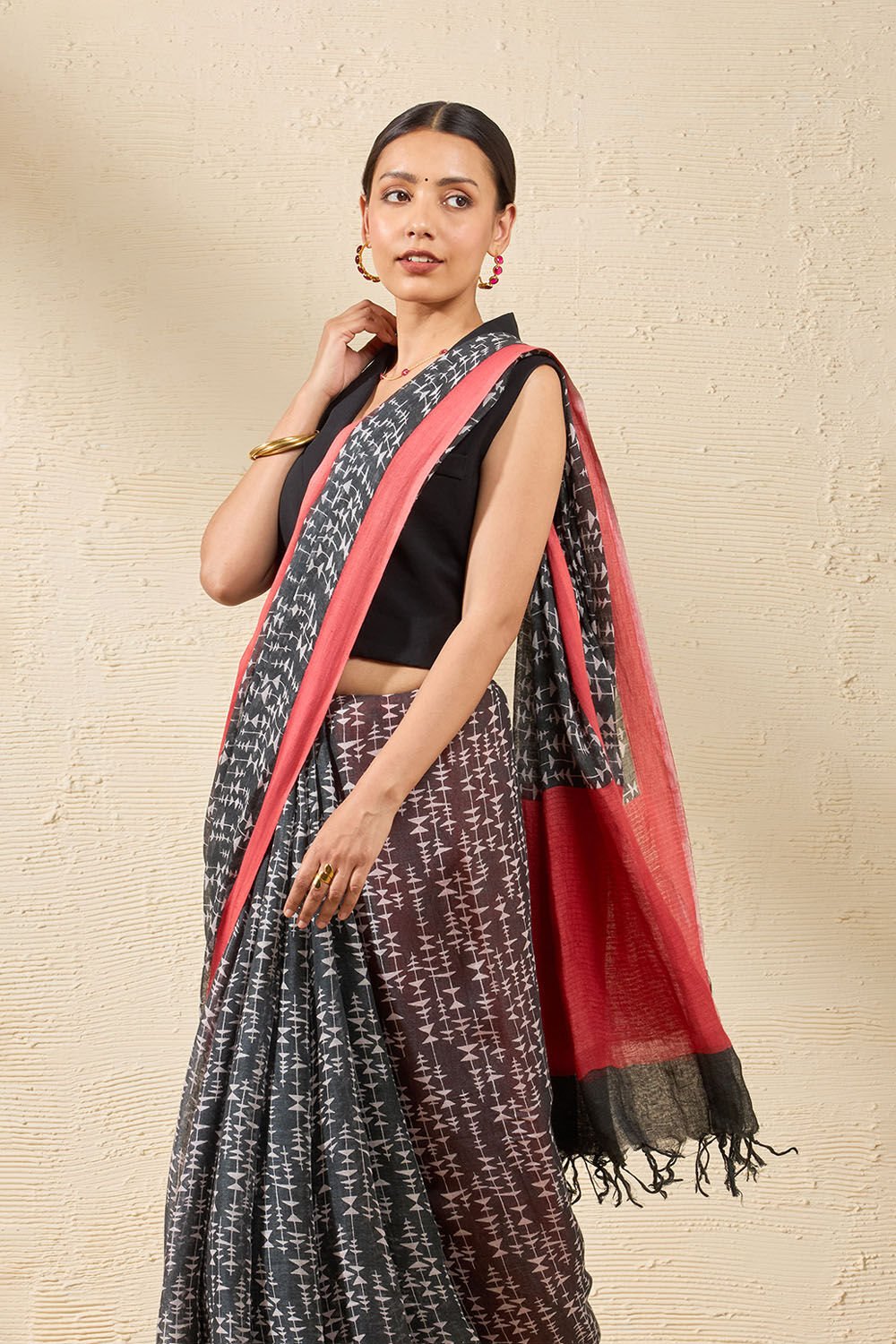Black Screen Printed Pure Linen Saree image number null