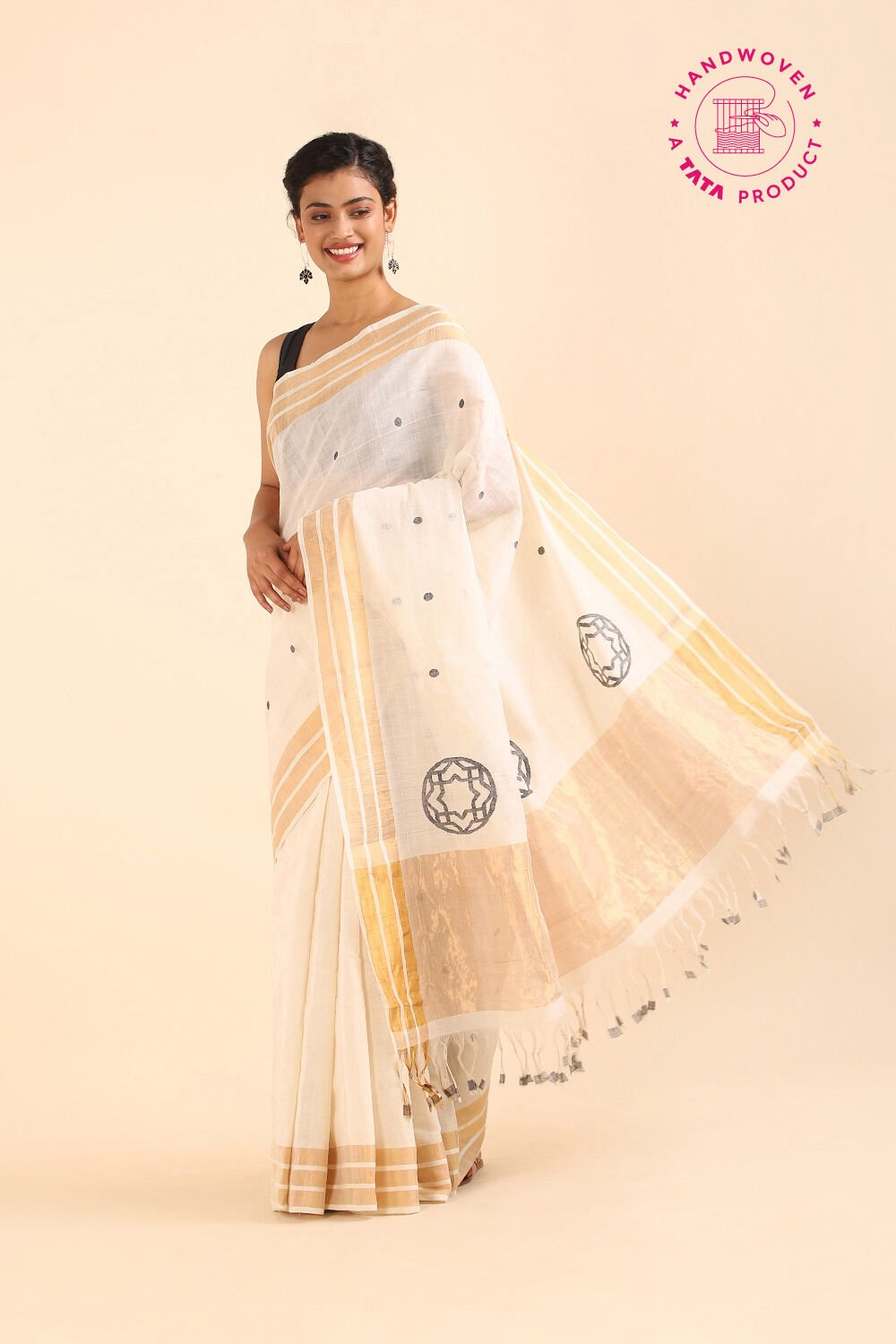 Off White Pure Khadi Cotton Ponduru Jamdani Saree image number null