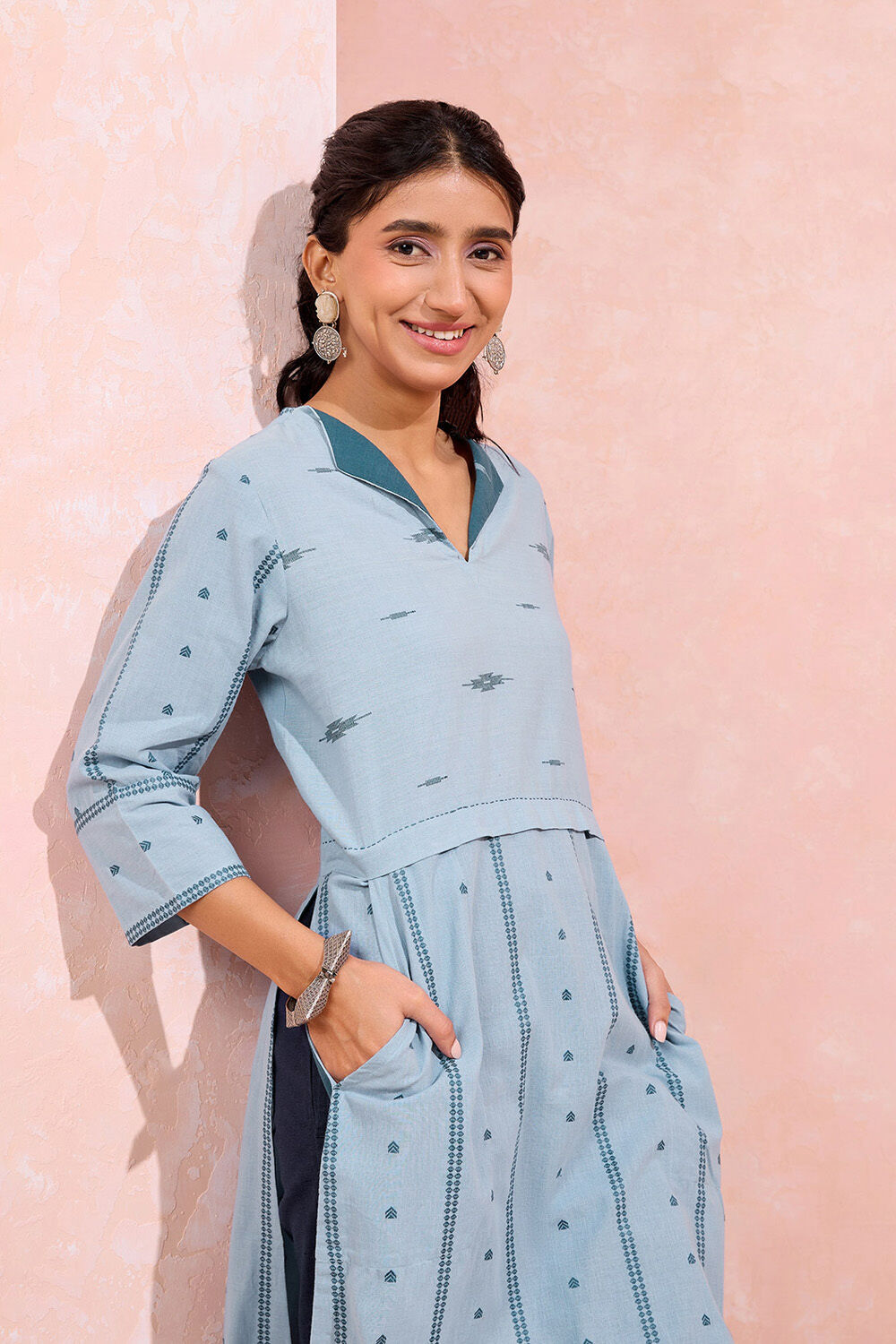 Light Blue Woven Pure Cotton Kurta image number null