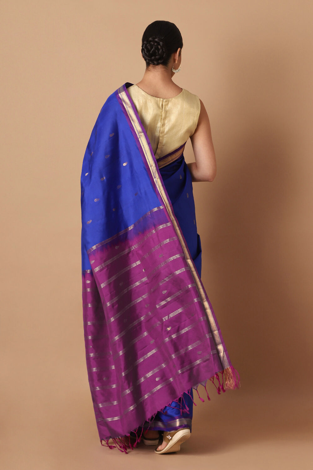 Blue Pure Silk Kanjivaram inspired Saree image number null