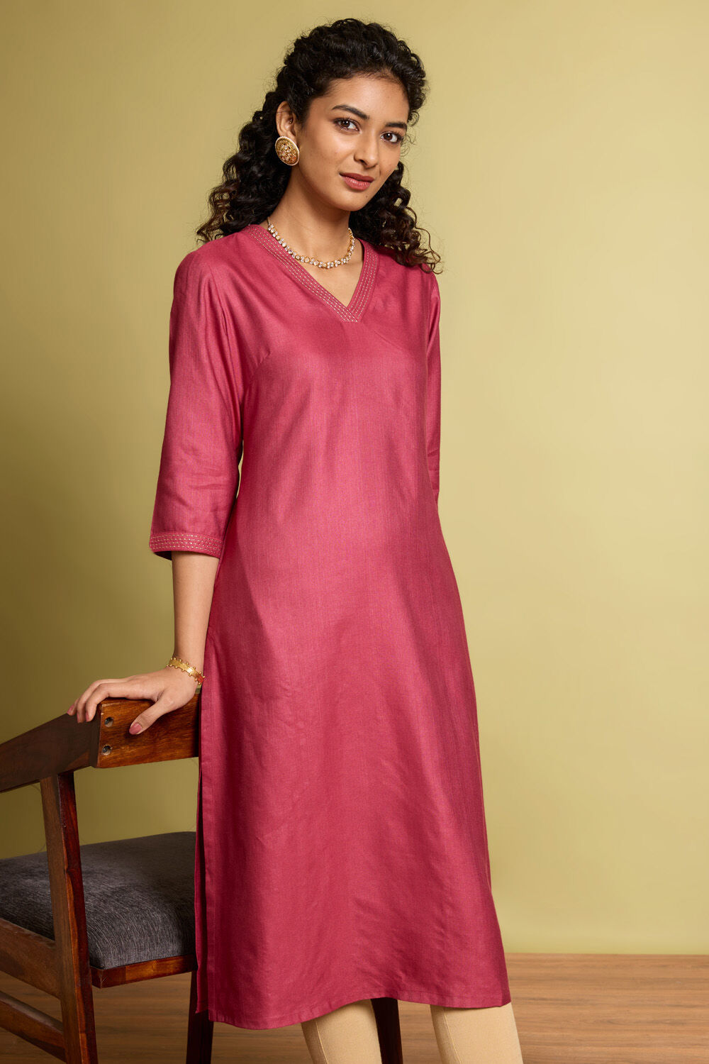 Red Silk Viscose Embroidered Kurta image number null