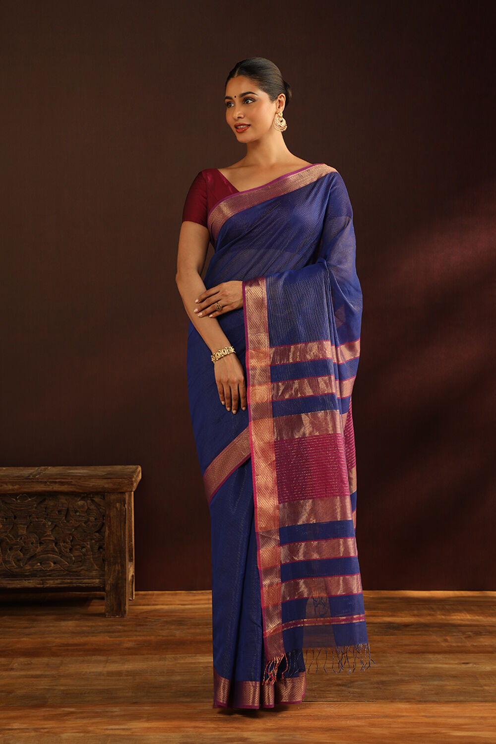 Blue Woven Pure Silk Cotton Maheswari Saree image number null