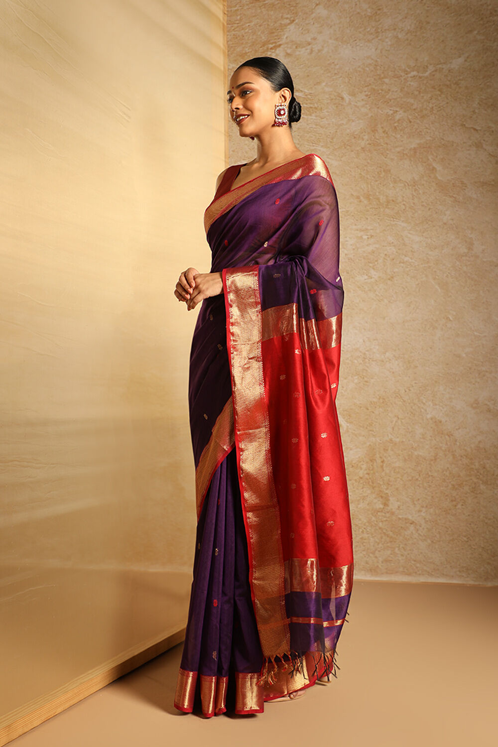 Purple Pure Silk Cotton Woven Maheshwari Saree image number null