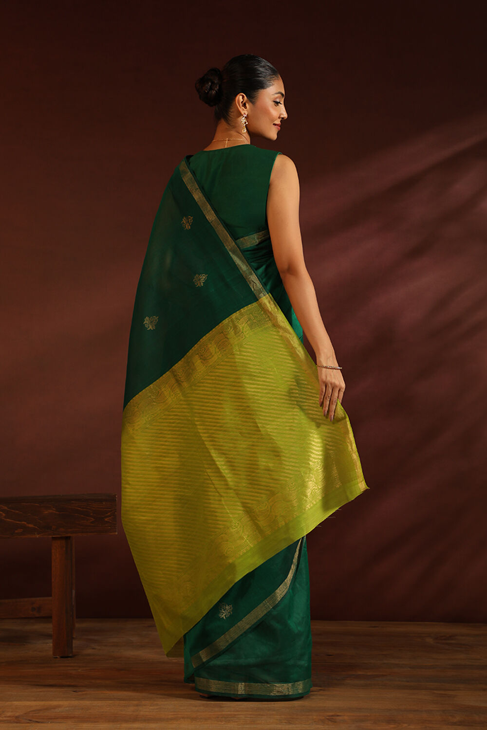 Green South Pure Silk Cotton Woven Saree image number null