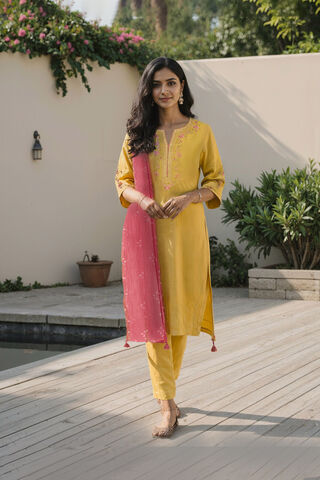 Yellow Pure Silk Cotton Embroidered Kurta Set image number