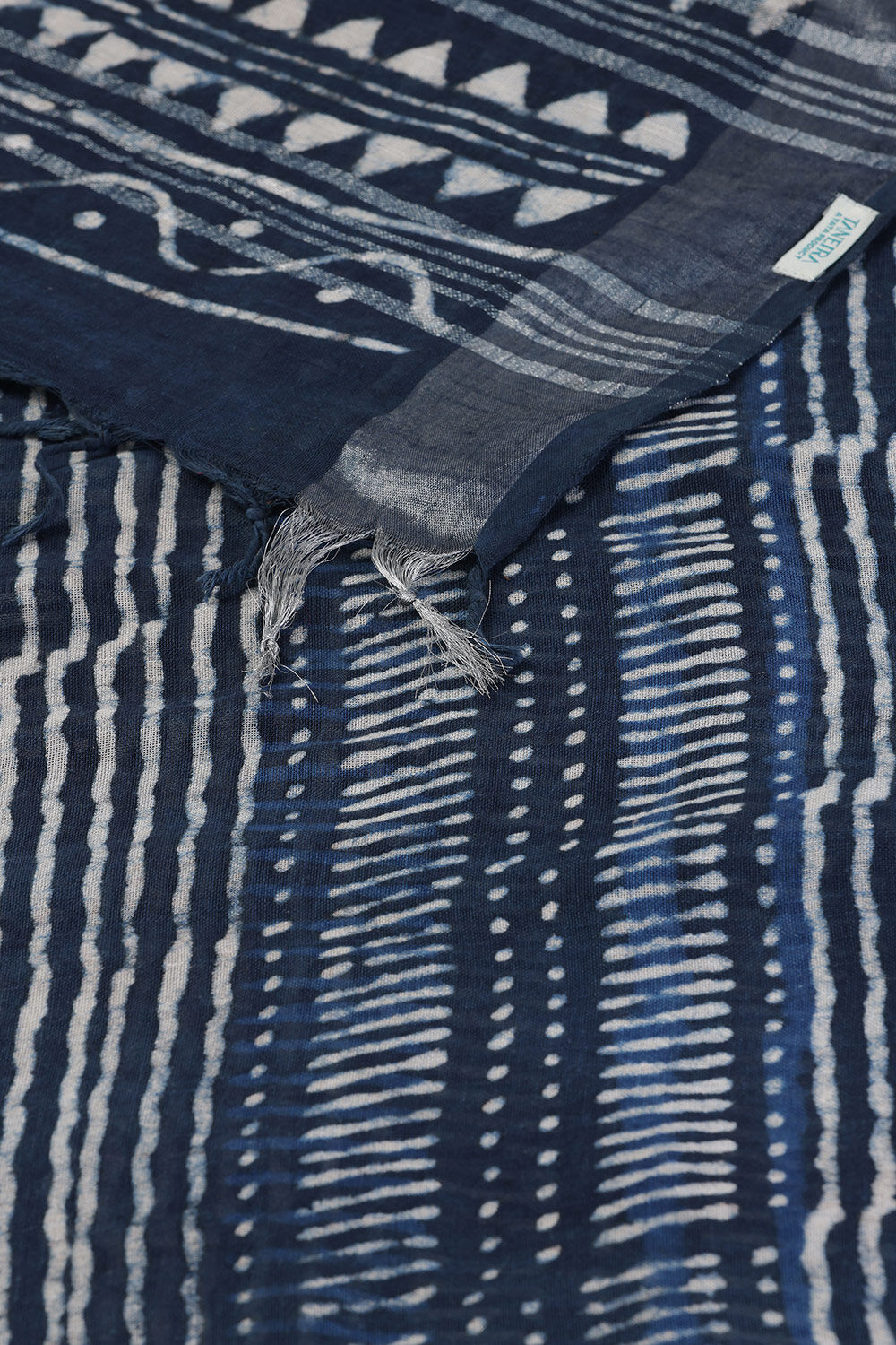 Blue Cotton Viscose Contemporary Block Printed Saree image number null
