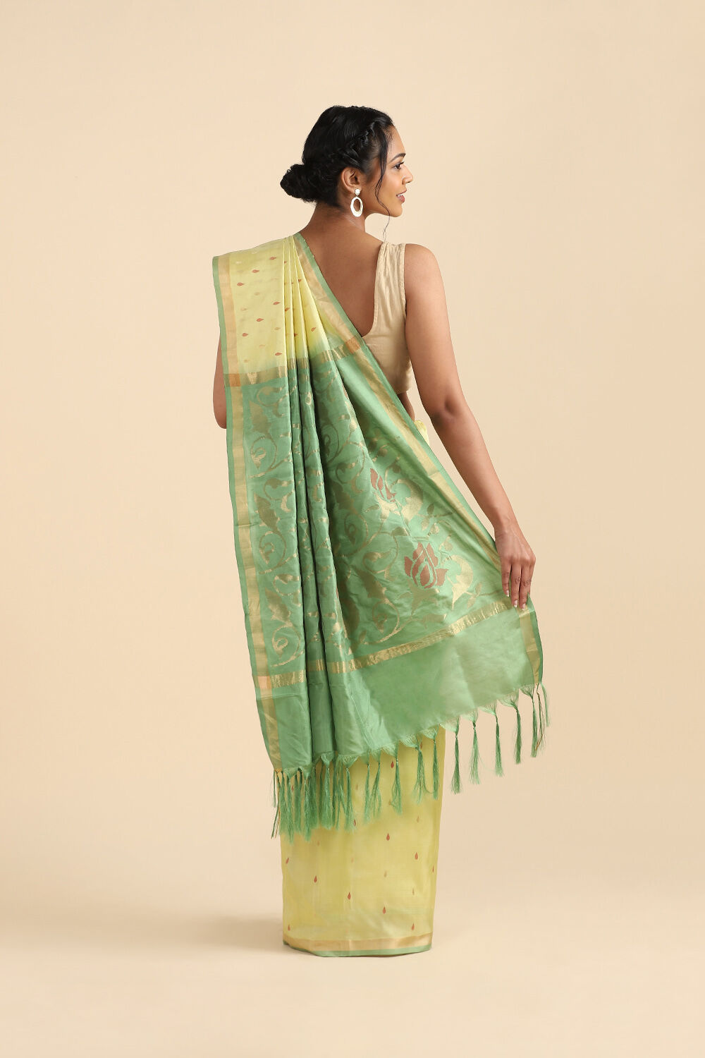 Light Yellow Pure Silk Uppada Jamdani Saree image number null