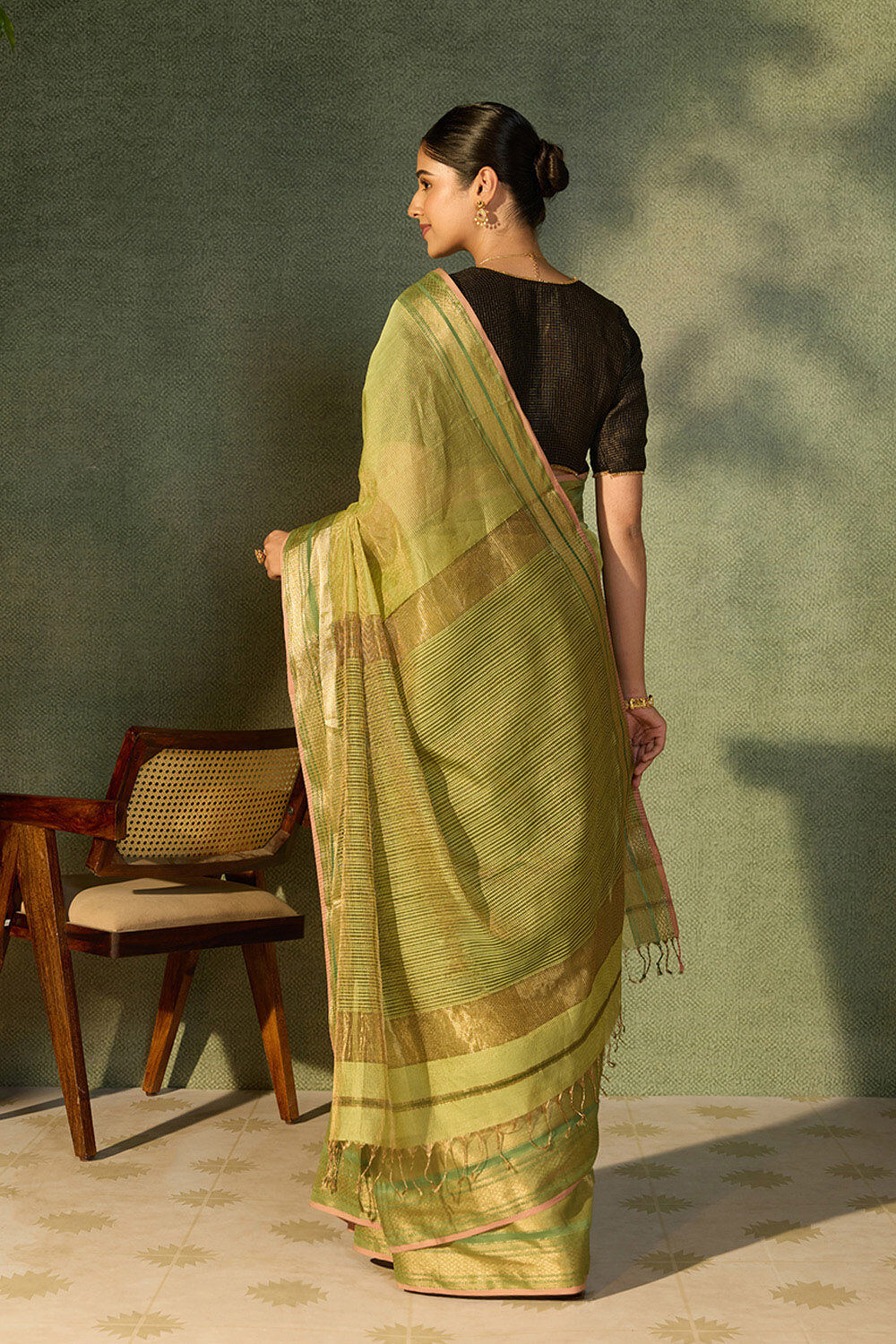 Light Green Woven Pure Tissue Cotton Maheshwari Saree image number null