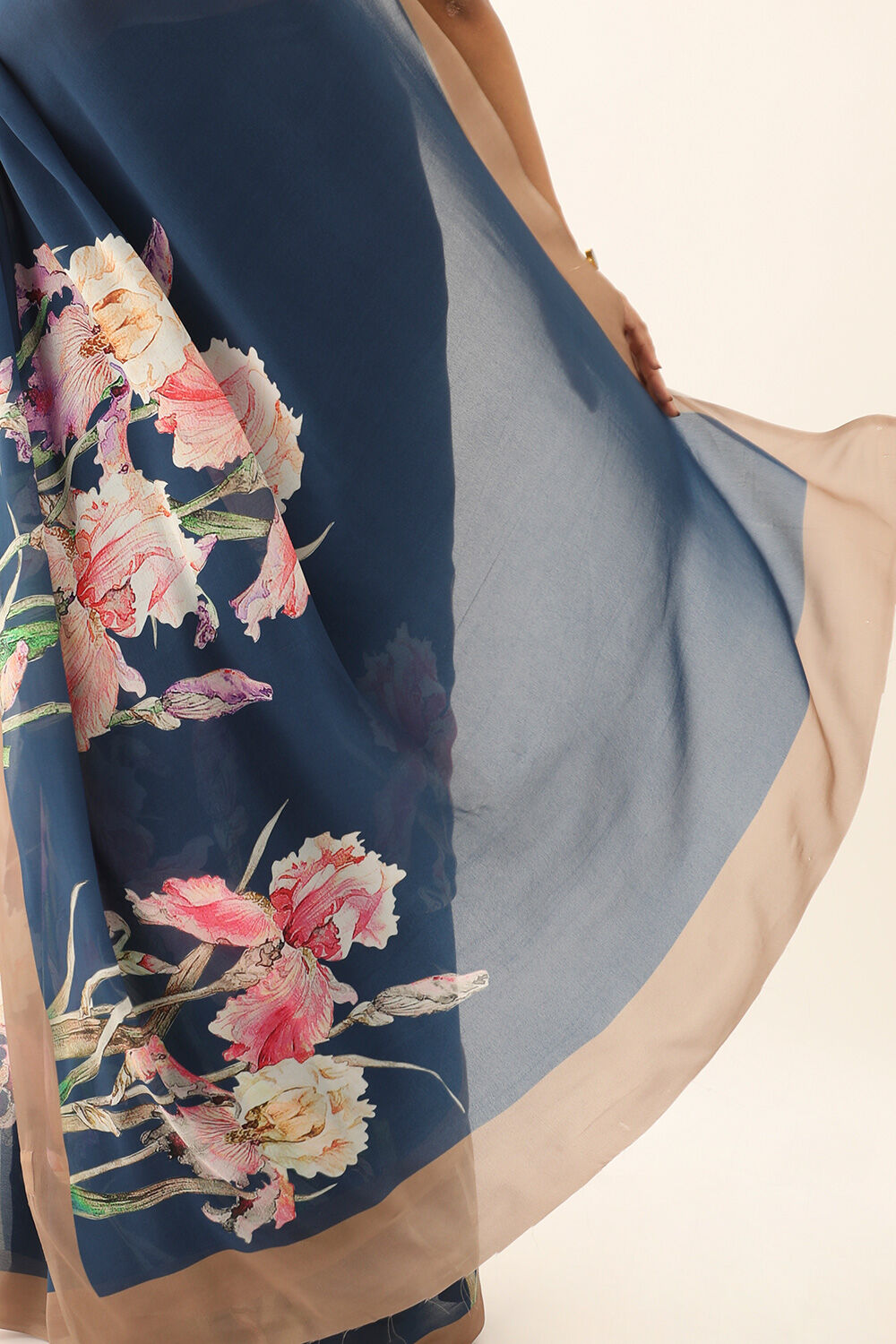 Blue Viscose Crepe Digital Print Saree image number null