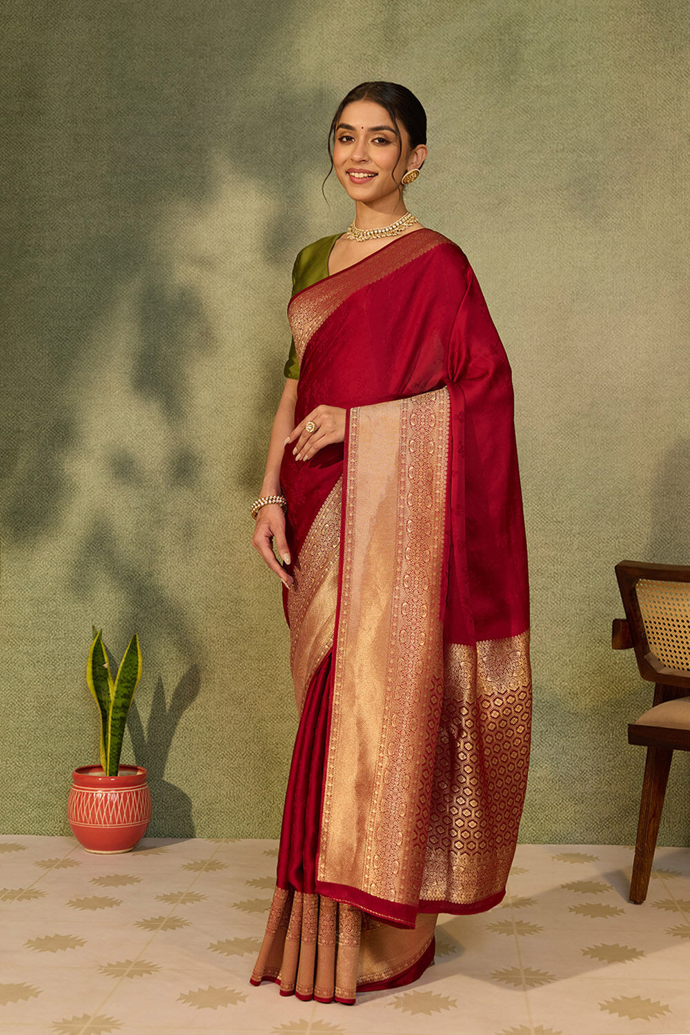 Red Viscose Satin Woven Saree image number null