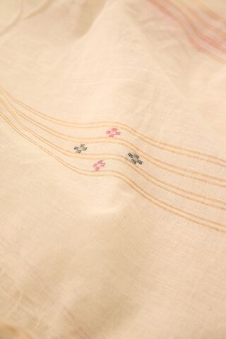 Off White Bengal Pure Cotton Jamdani Saree thumbnail image number null