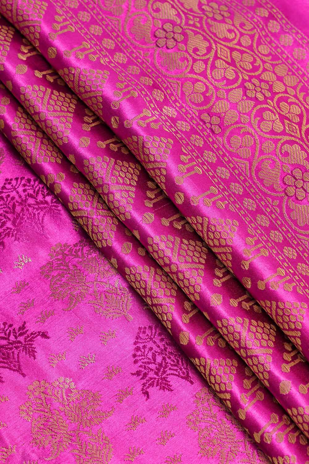 Dark Pink Pure Silk Kadwa Banarasi Saree image number null