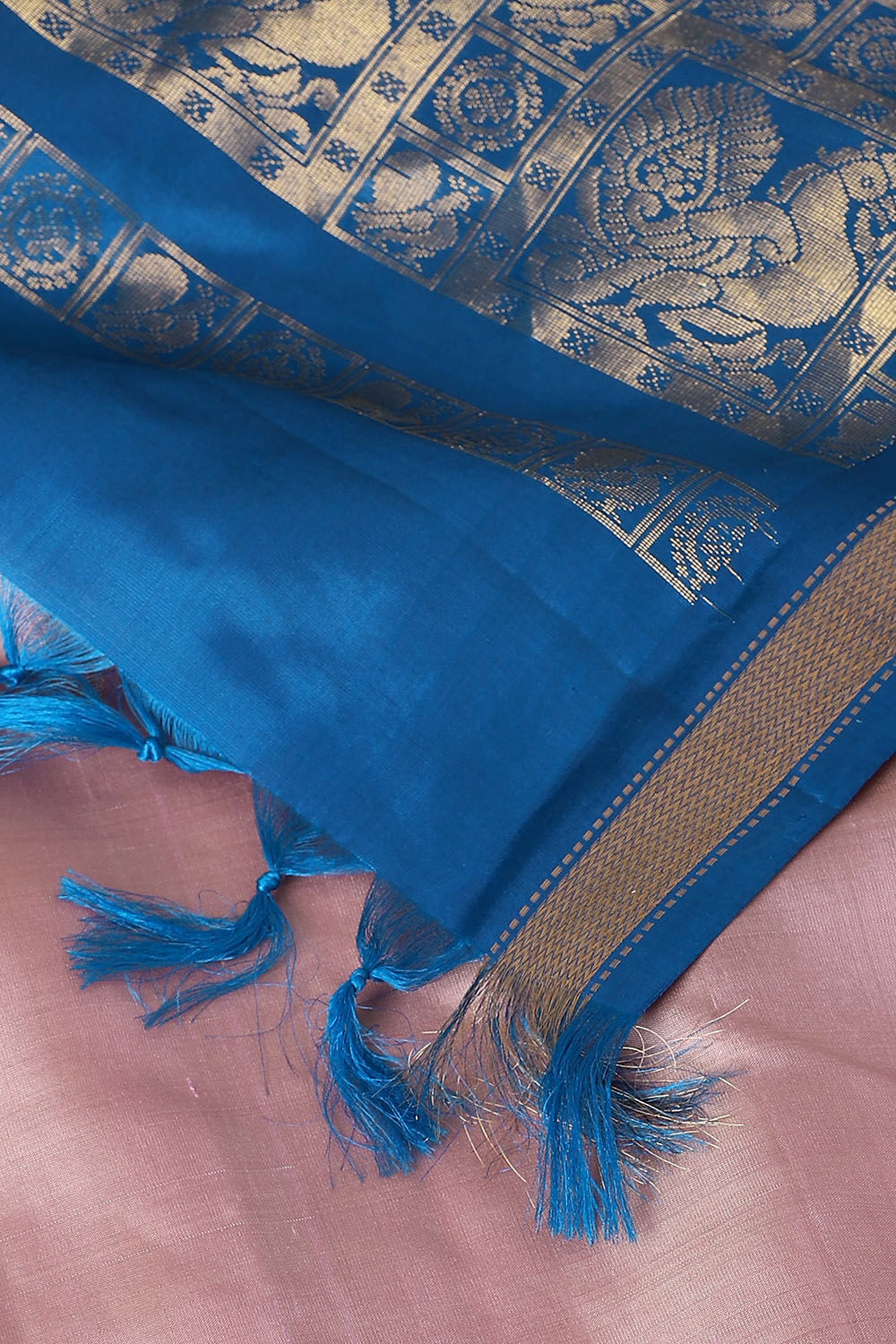 Light Pink Pure Silk Kanjivaram inspired Saree image number null