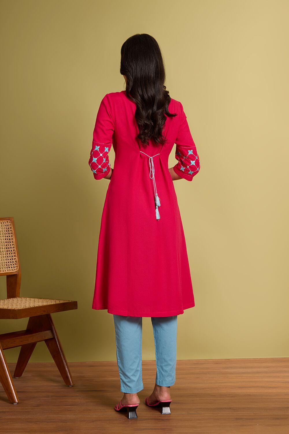 Pink Viscose Cotton Embroidered Kurta image number null