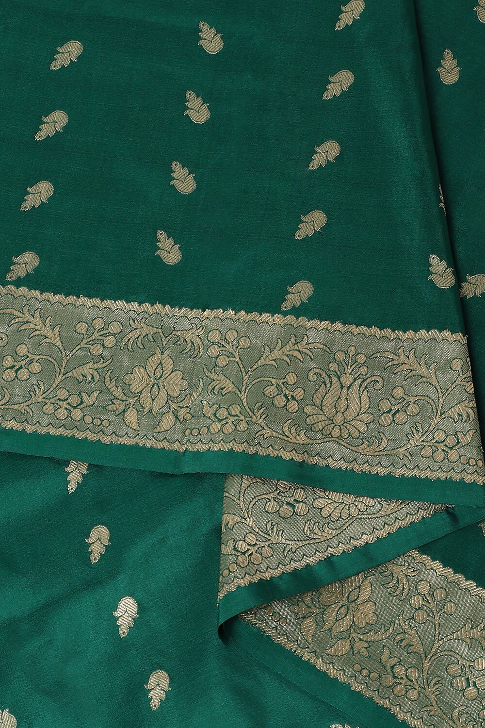 Dark Green Pure Silk Banarasi Saree image number null