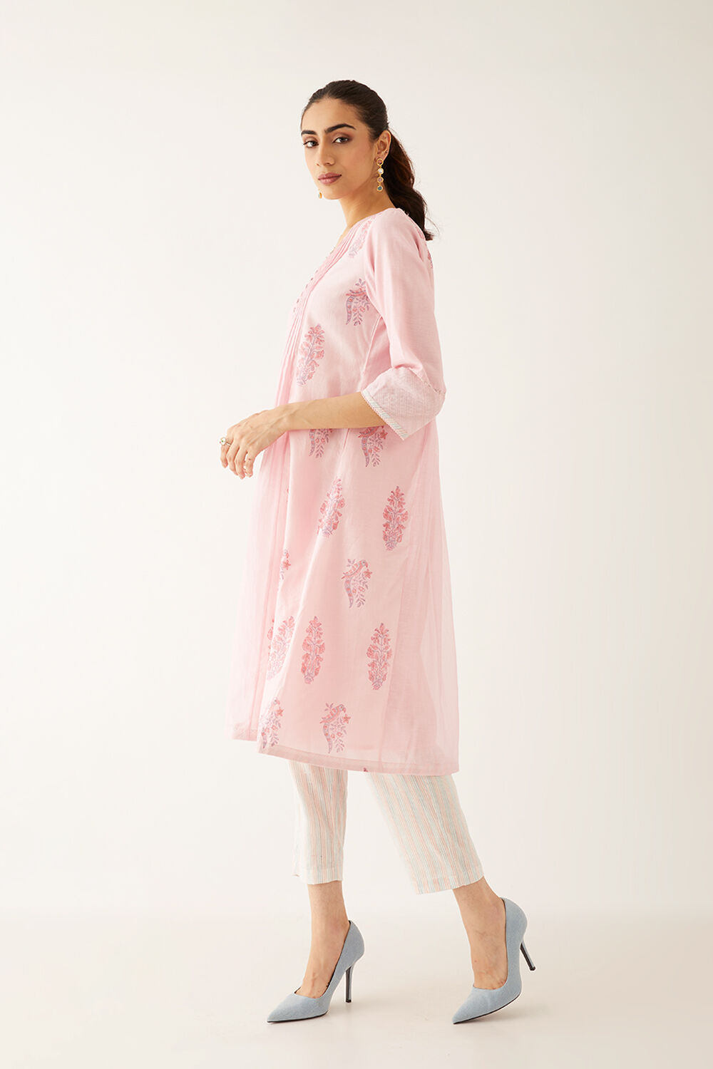 Light Pink Silk Cotton Block Printed Kurta Set image number null