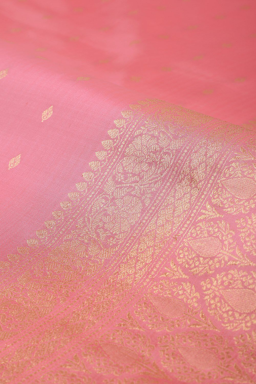 Pink Silk Viscose Woven Saree image number null