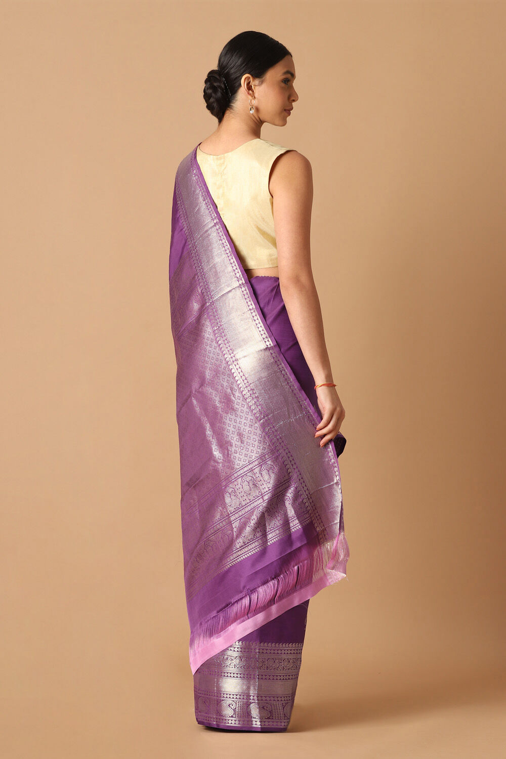 Violet Pure Silk Kanjivaram Saree image number null