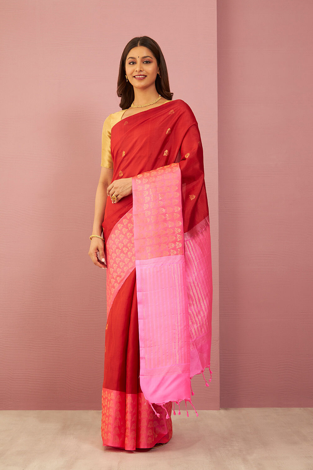 Red Woven Pure Soft Silk Saree image number null