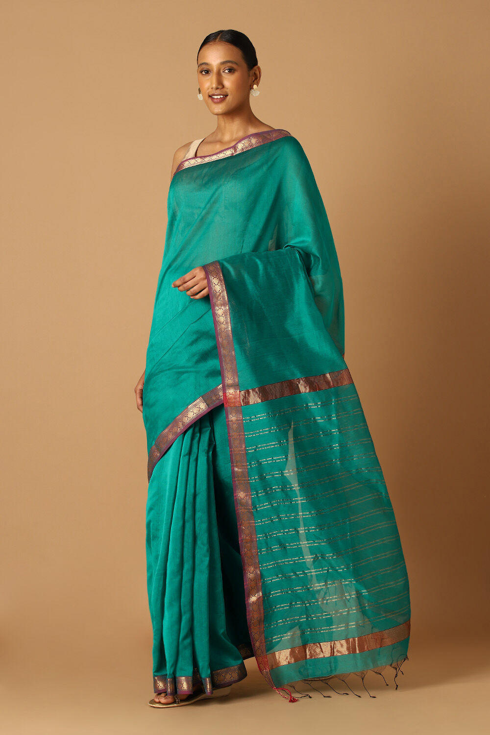 Green Pure Silk Cotton Maheshwar Saree image number null