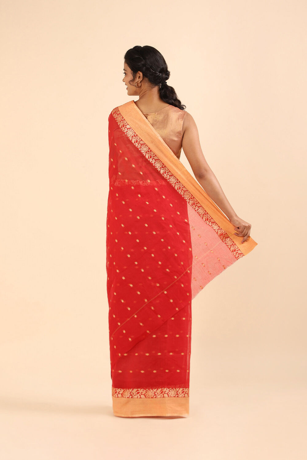 Red Pure Cotton Bengal Saree image number null
