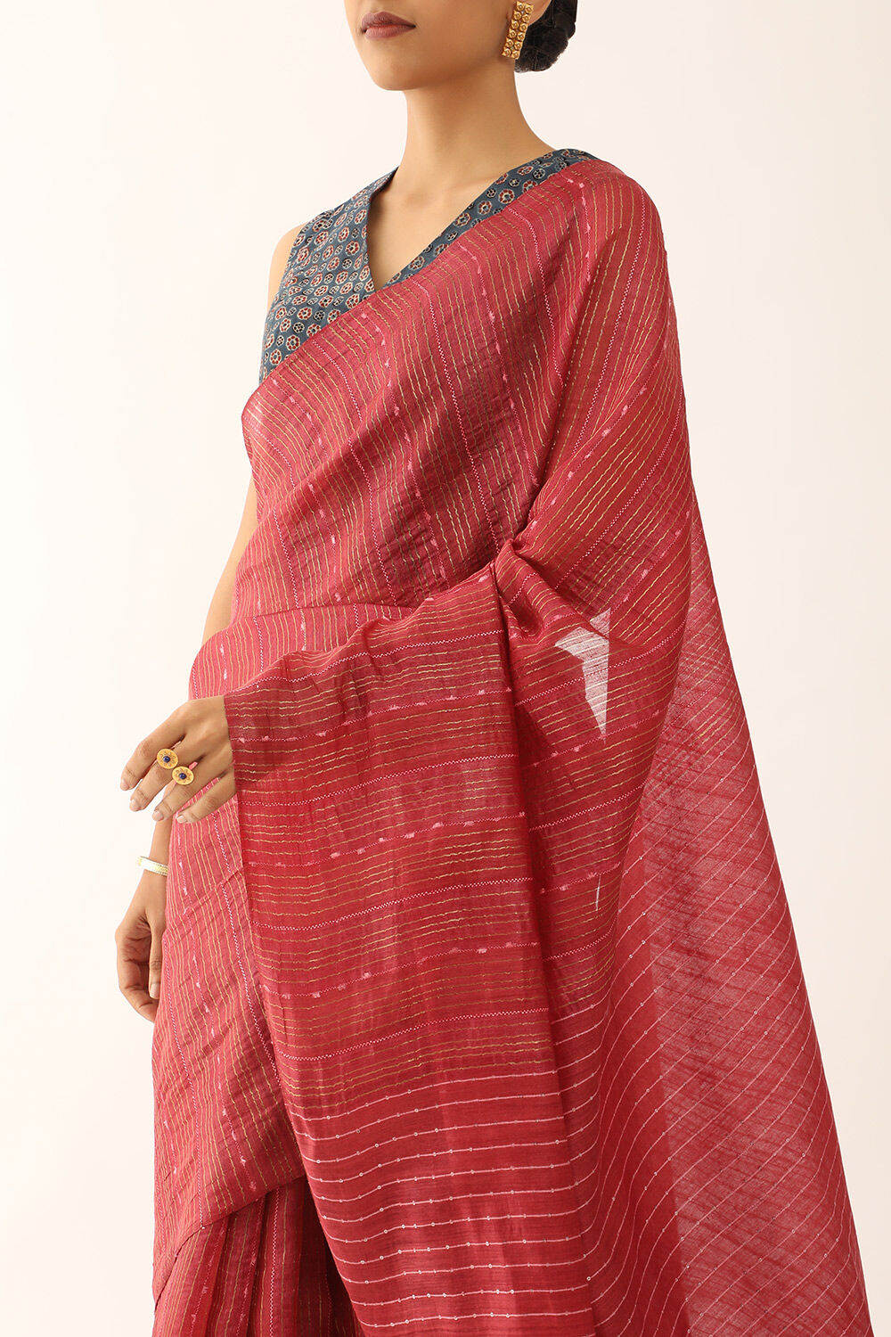 Red Chattisgarh Woven Pure Tussar Silk Saree image number null