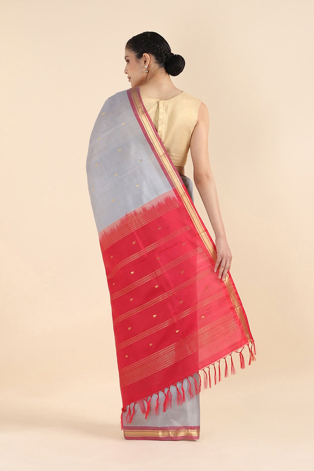 Grey Pure Silk Kanjivaram inspired Saree image number null