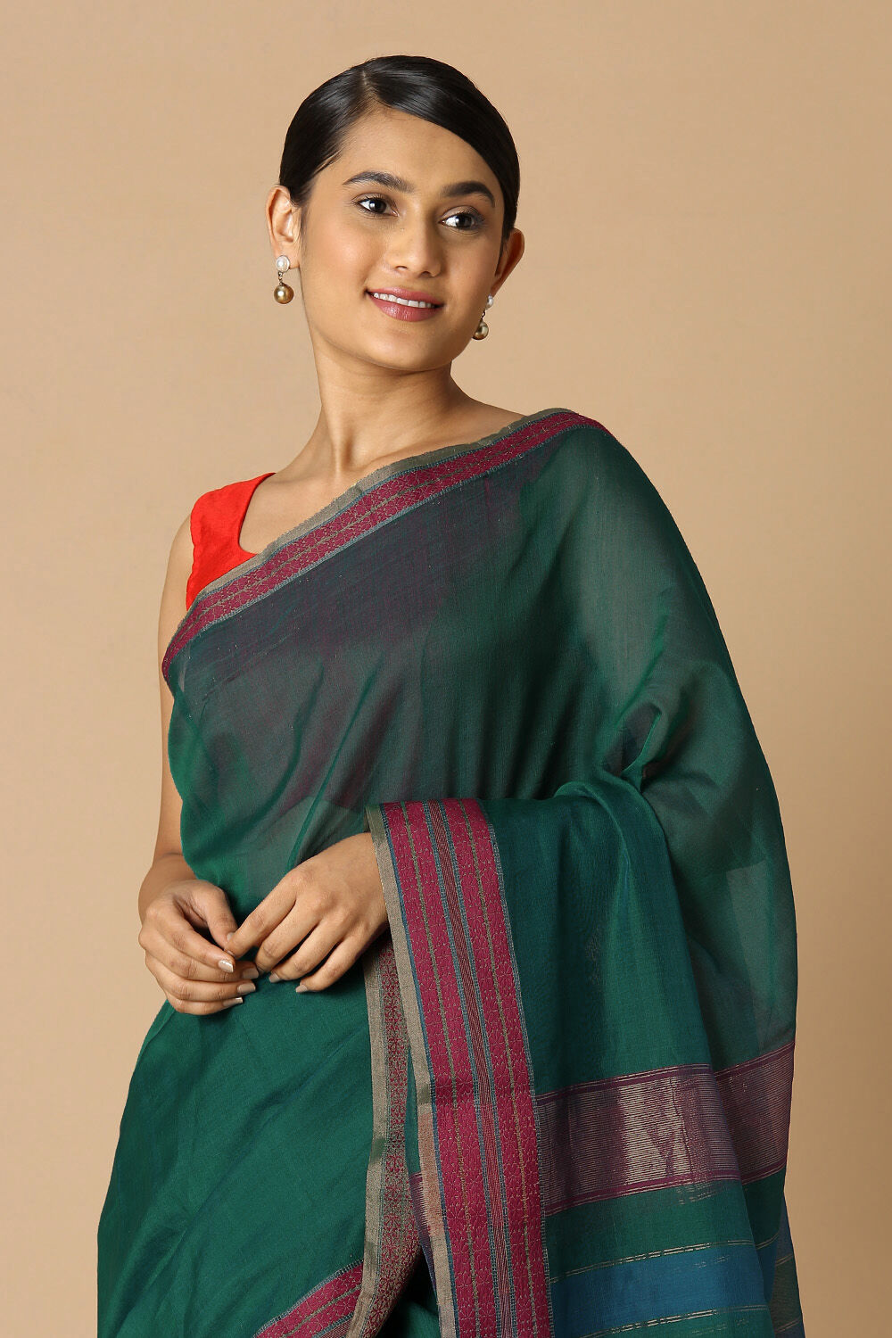 Green Pure Silk Cotton Maheswari Saree image number null