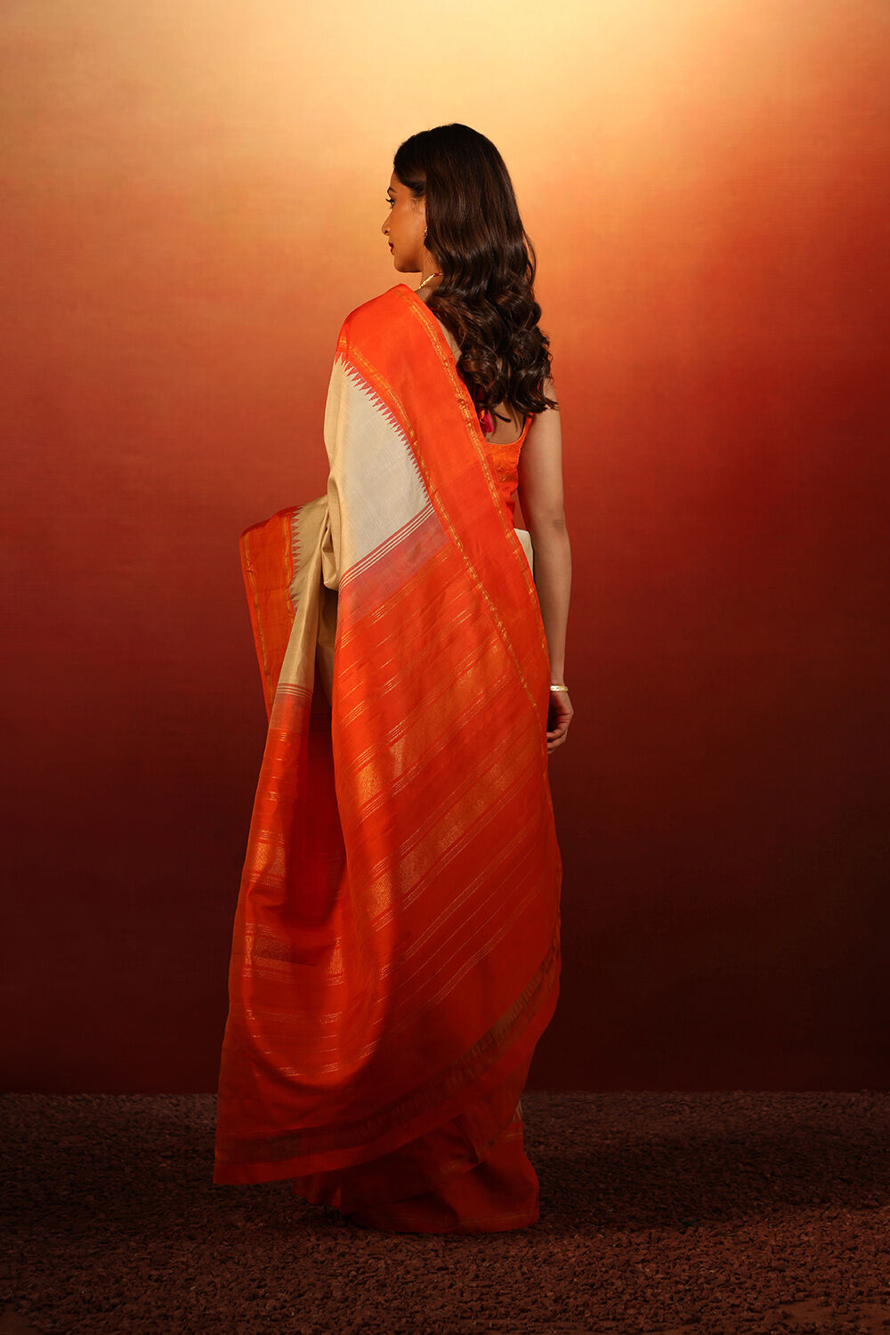 Beige Woven Pure Silk Kanjivaram Saree image number null