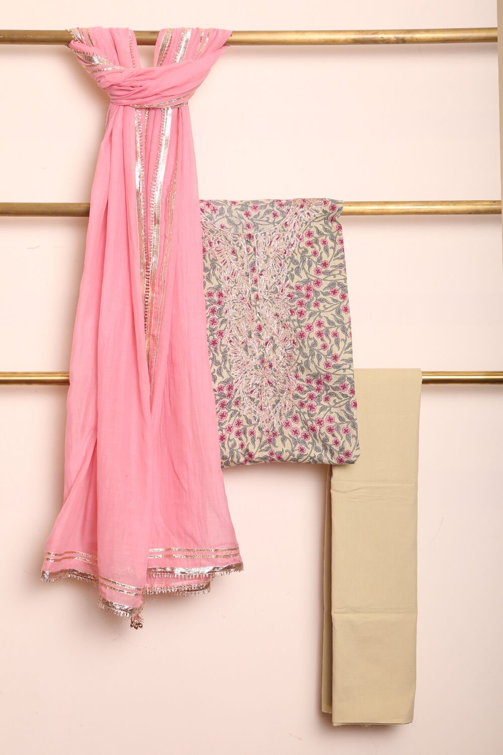 Light Green Printed Pure Cotton Suit Set image number null