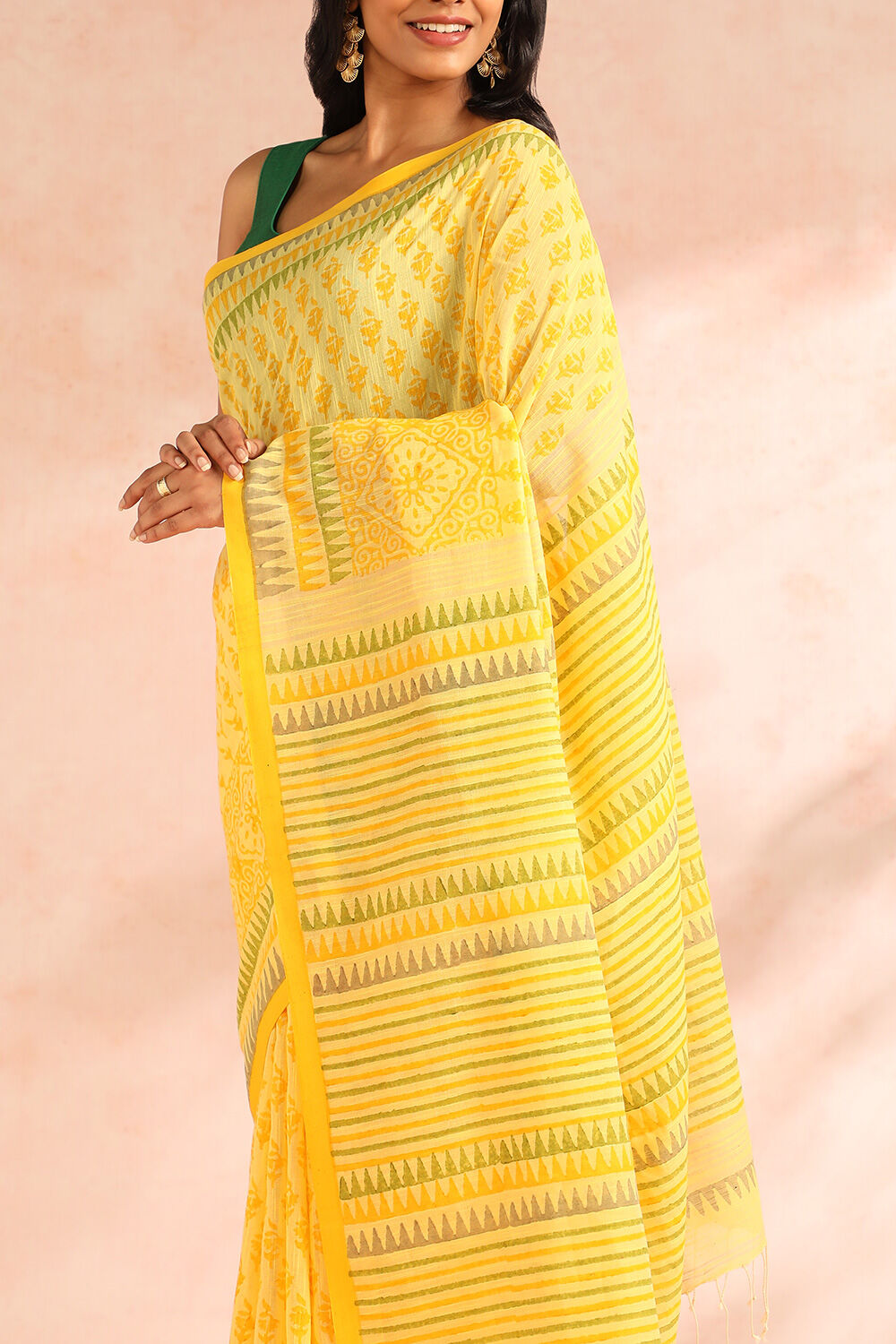 Yellow Printed Bengal Pure Cotton Saree image number null