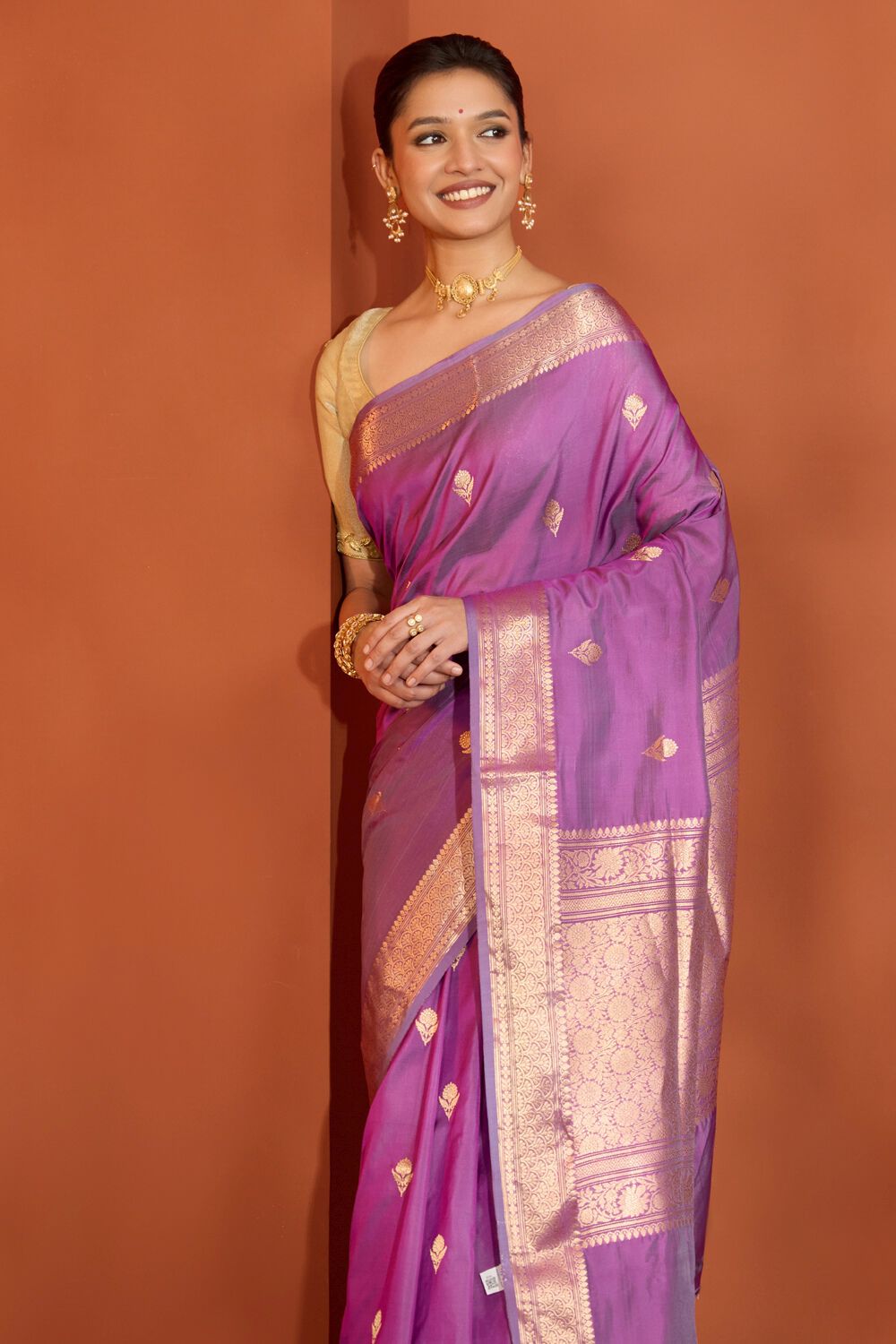 Violet Silk Viscose Kadwa Banarasi Saree image number null