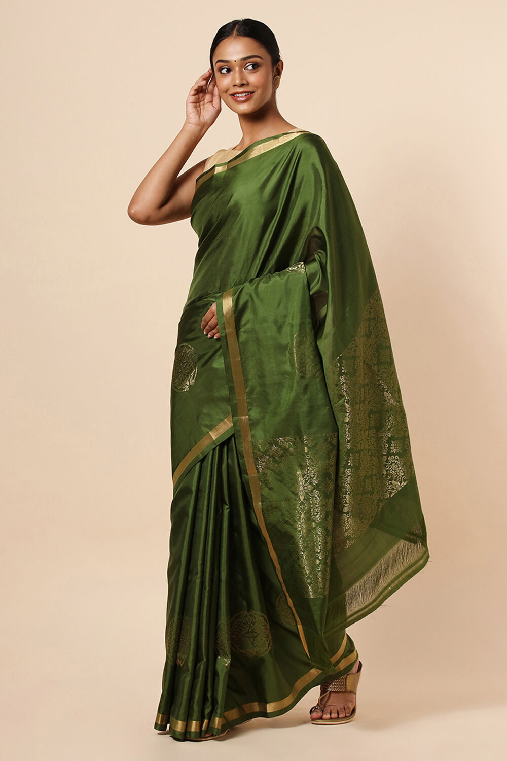 Green Handwoven Pure South Pure Silk Saree image number null