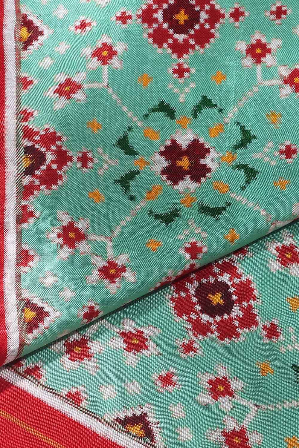 Green Pure Silk Patan Patola Navaratna Bhat Saree image number null