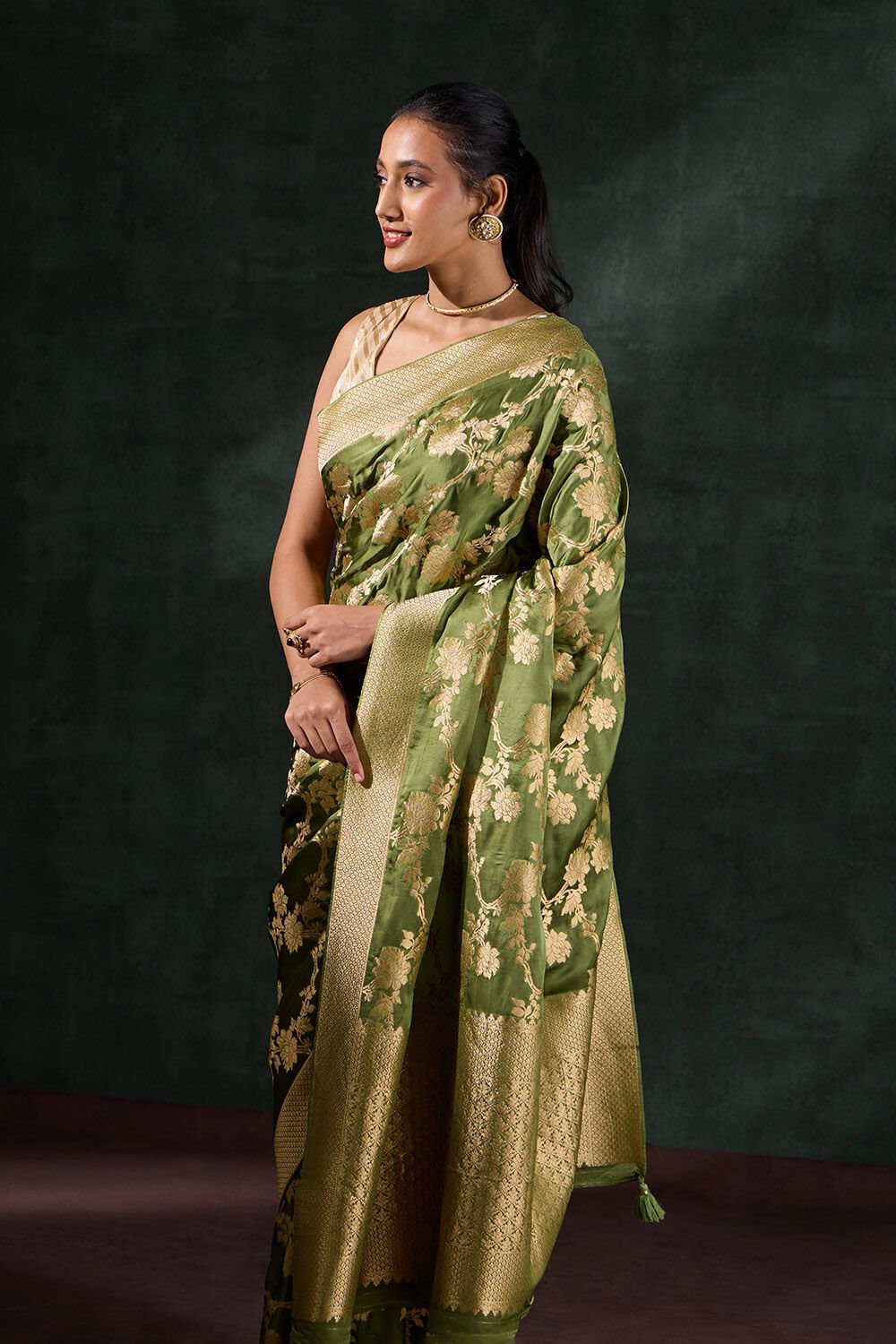 Green Woven Viscose Saree image number null