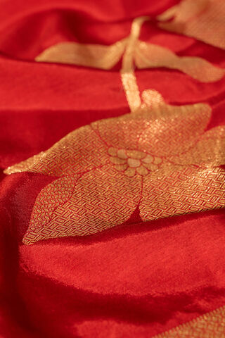 Dark Red Pure Viscose Woven Saree thumbnail image number null