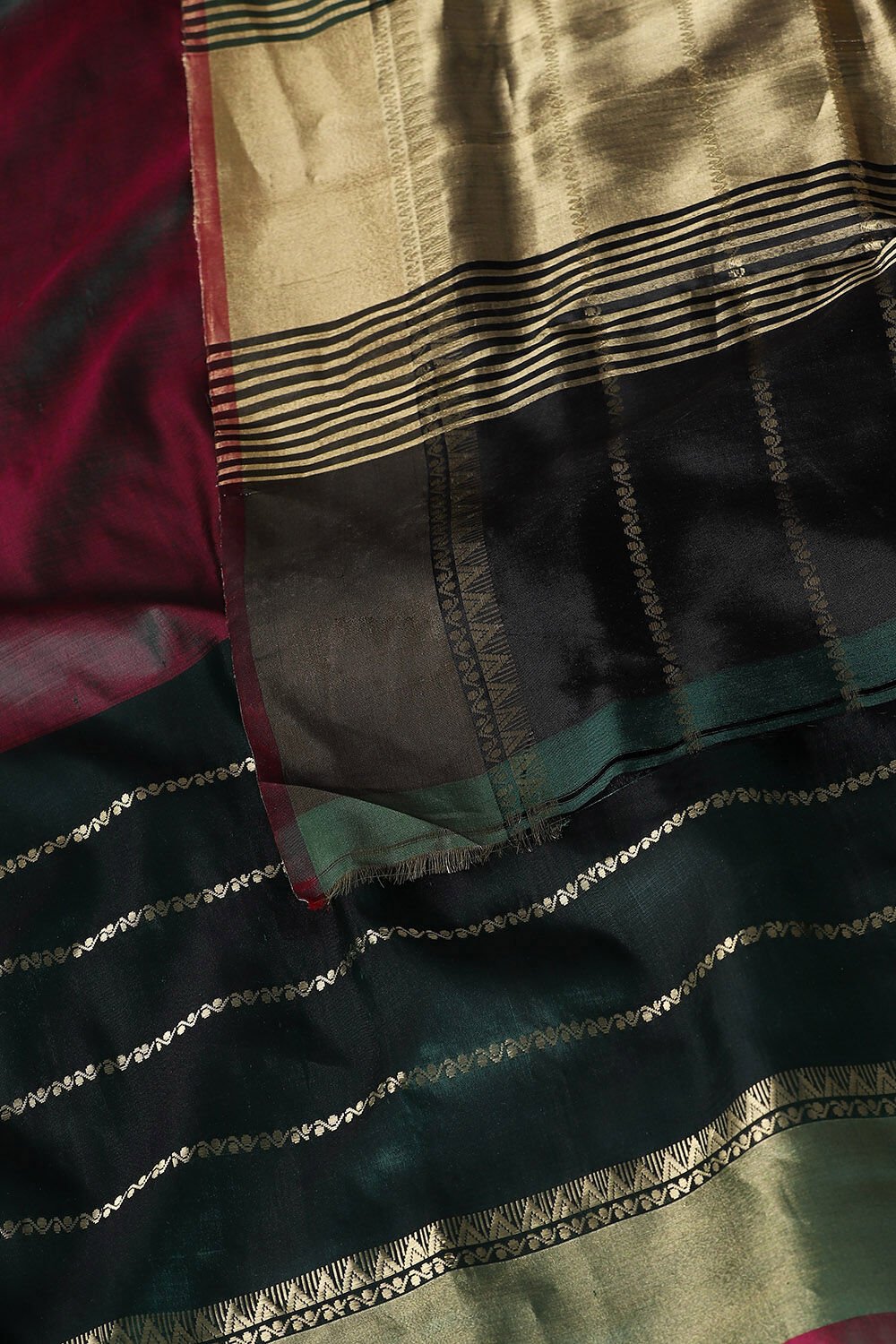 Green Pure Silk Extra Weft Saree image number null