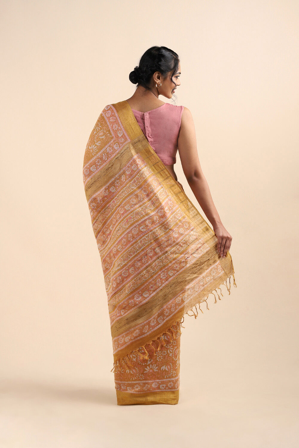 Orange Pure Linen Printed Saree image number null