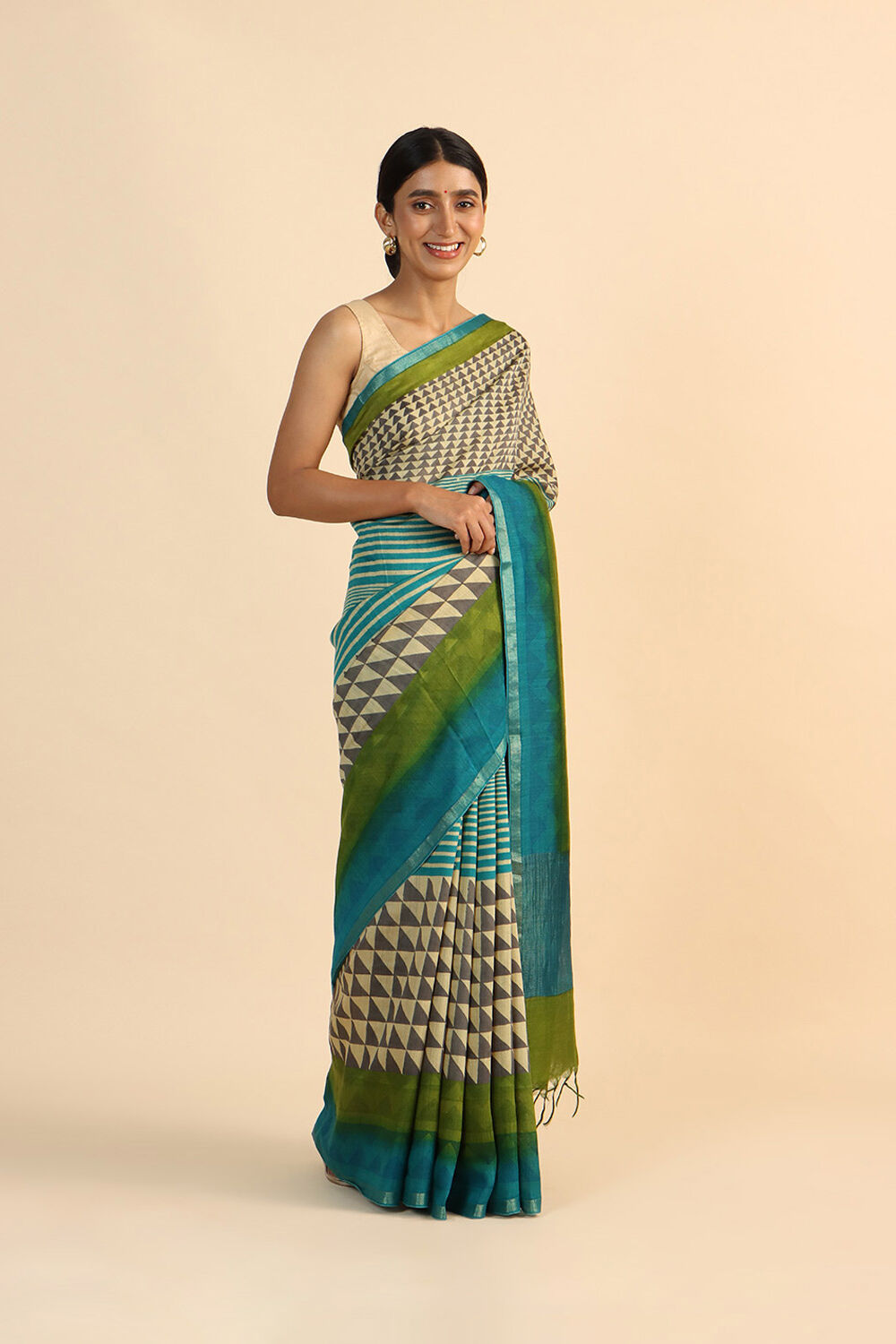 Grey Pure Tussar Vanya Printed Saree image number null