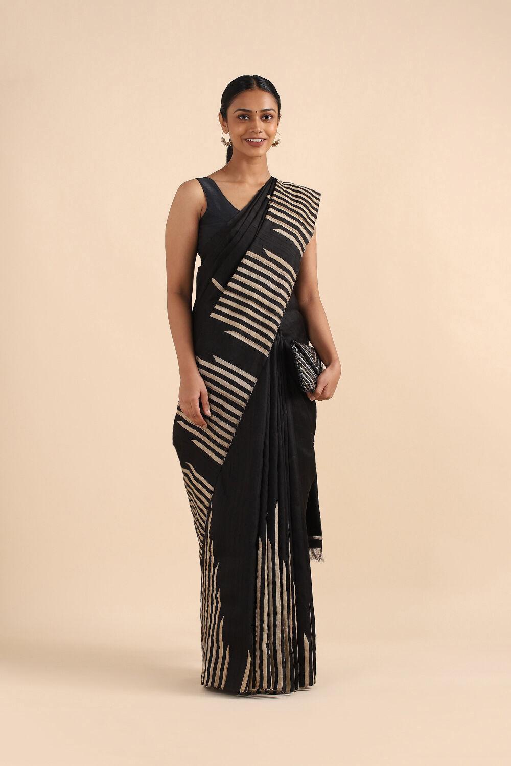 Black Pure Silk Woven Saree image number null