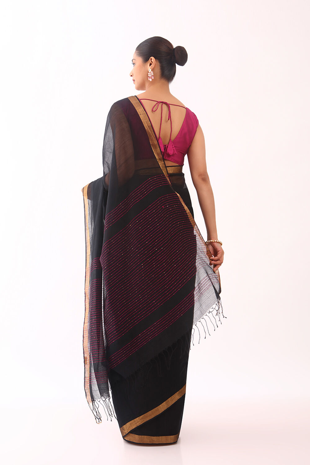 Black Woven Pure Silk Cotton Bengali Saree image number null