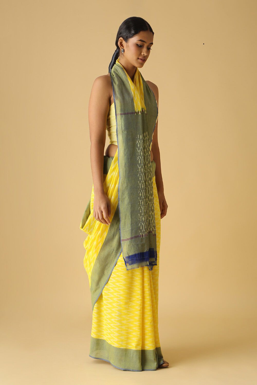 Light Yellow Pure Cotton Pochampalli Ikat Saree image number null