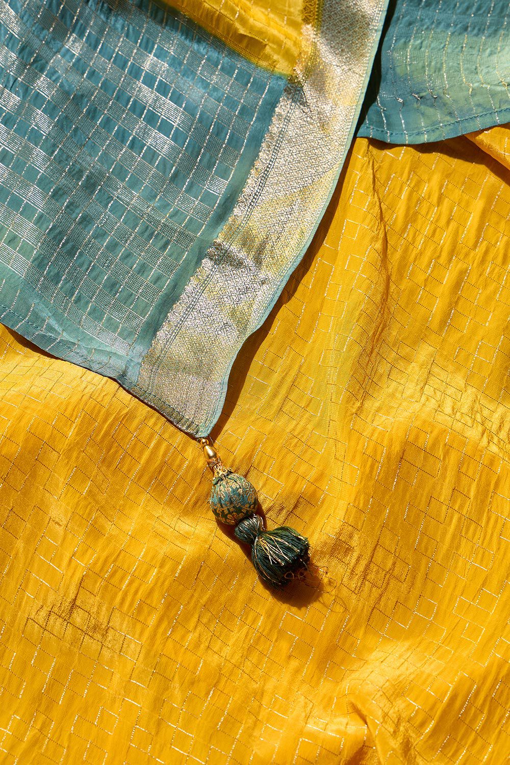 Yellow Woven Viscose Saree image number null