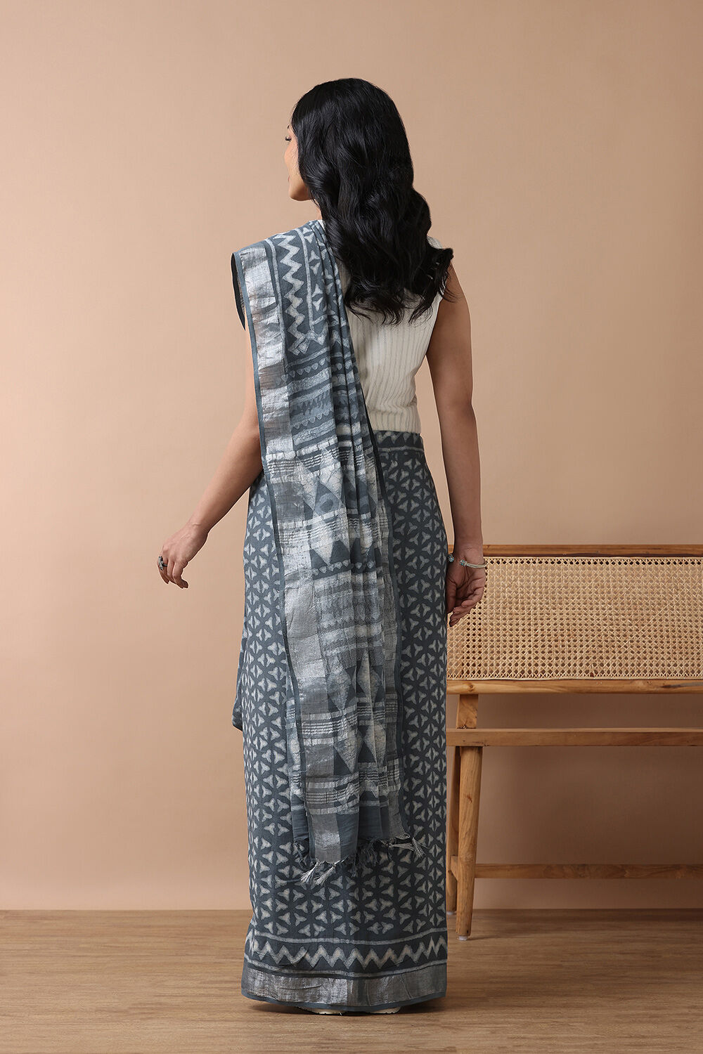 Grey Cotton Viscose Rajasthan Block Printed Saree image number null