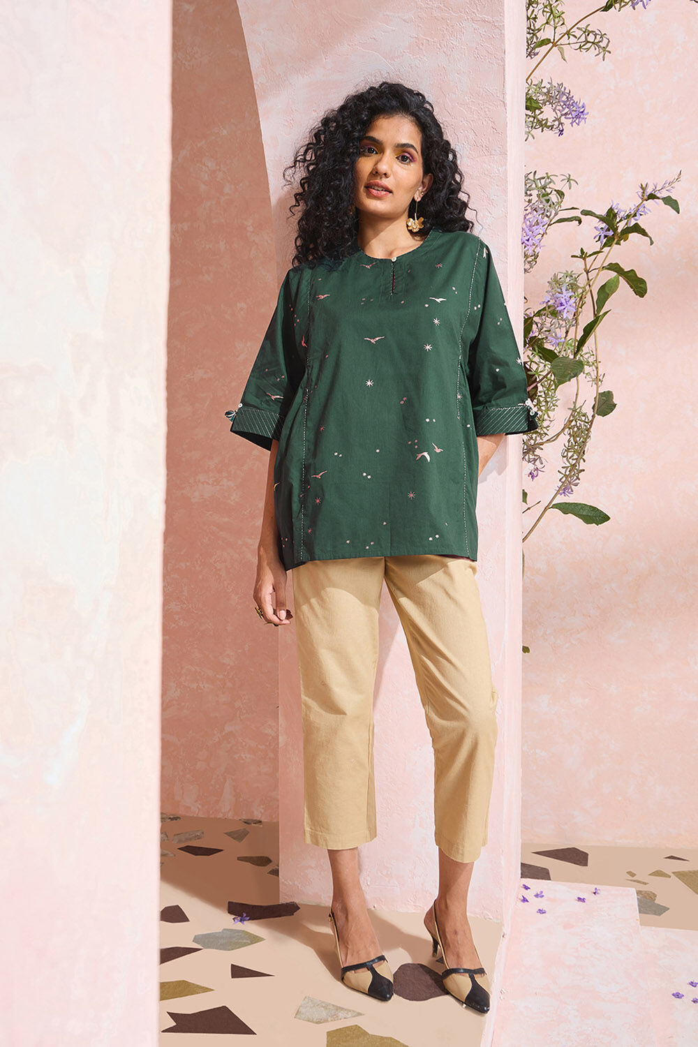 Dark Green Screen Printed Pure Cotton Short Top image number null