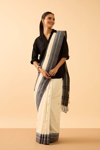 Off White Woven Pure Cotton Bengal Saree image number