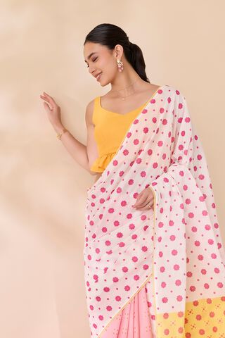 Off White Screen Printed Bengal Pure Cotton Saree