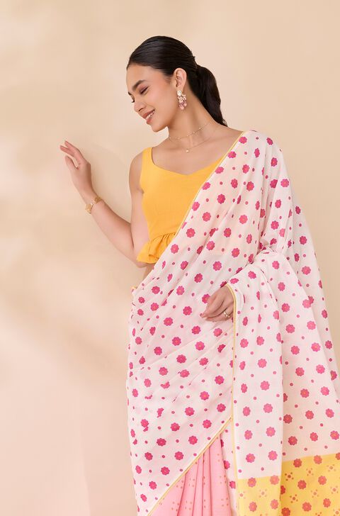 Off White Screen Printed Bengal Pure Cotton Saree